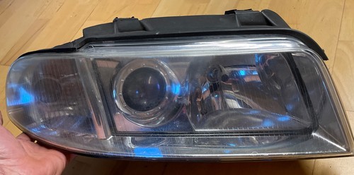 Audi facelift 1853675100 - audi, b5